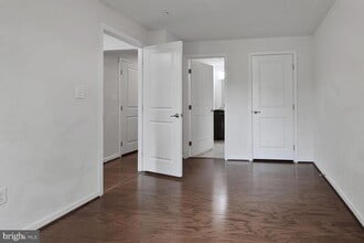 3636 Wright Terrace in Washington, DC - Building Photo - Building Photo