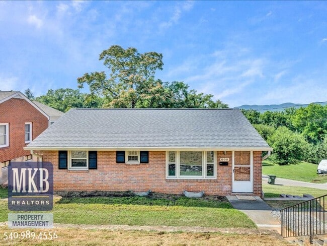 property at 800 Maryland Ave