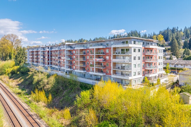 Inlet Glen Apartments in Port Moody, BC - Building Photo - Building Photo