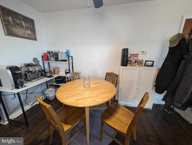 910 Durard Rd in Philadelphia, PA - Building Photo - Building Photo