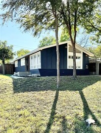 4901 Locke Ave in Fort Worth, TX - Building Photo - Building Photo