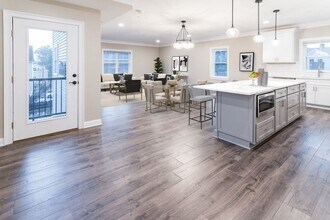 27 Middle St in Waltham, MA - Building Photo - Building Photo