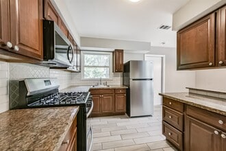 10906 Hoffer St in Houston, TX - Building Photo - Building Photo