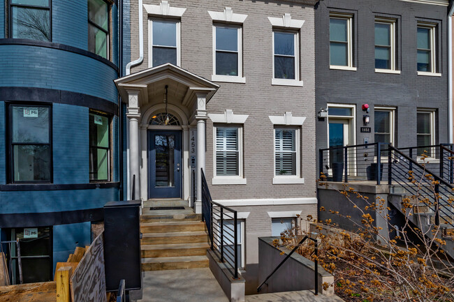 1453 Girard St NW in Washington, DC - Building Photo - Building Photo