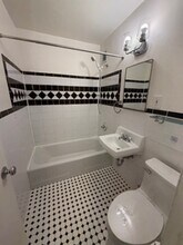 1121 Arlington Blvd, Unit 1121 in Arlington, VA - Building Photo - Building Photo