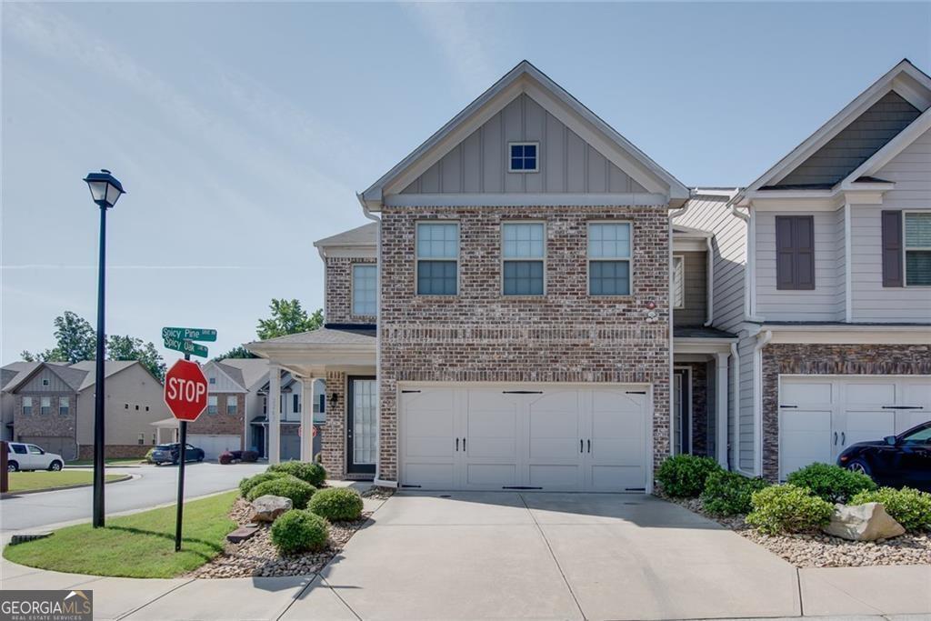 2263 Spicy Pine Dr in Lawrenceville, GA - Building Photo