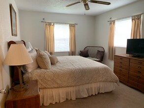 190 E Olmstead Dr in Titusville, FL - Building Photo - Building Photo