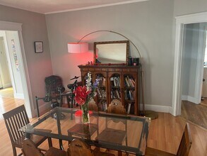 15 Parkton Rd, Unit 3 in Boston, MA - Foto de edificio - Building Photo