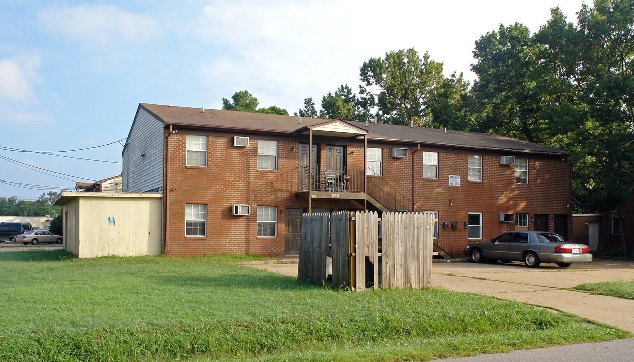 4670 Kincaid Ave in Norfolk, VA - Building Photo