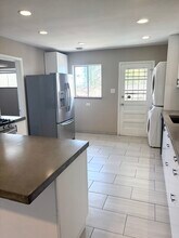 316 S Dale Ct in Denver, CO - Building Photo - Building Photo