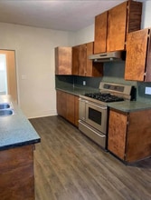 220 Boston Ave in Nederland, TX - Building Photo - Building Photo