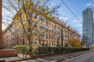 Fulton's Landing in Jersey City, NJ - Building Photo - Building Photo