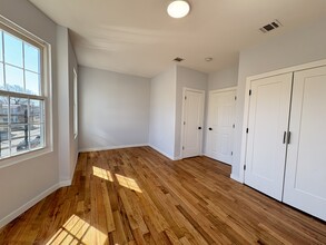 379 S 20th St, Unit 1L in Newark, NJ - Building Photo - Building Photo