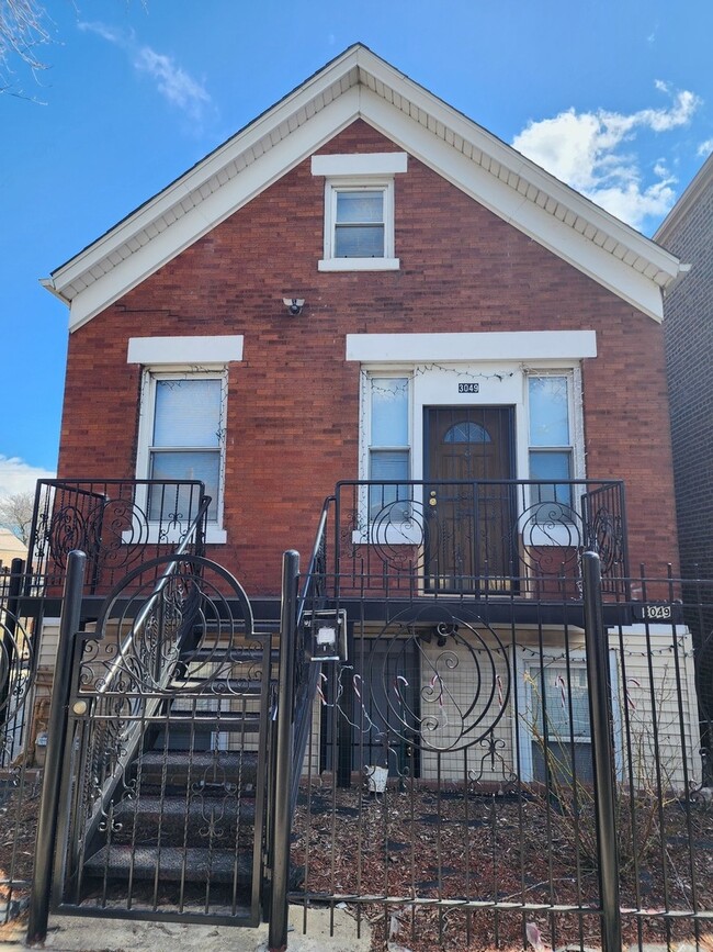 property at 3049 S Homan Ave