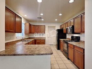3260 E Franklin Ave in Gilbert, AZ - Building Photo - Building Photo