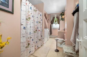 34 Dean St, Unit 3 in Attleboro, MA - Building Photo - Building Photo