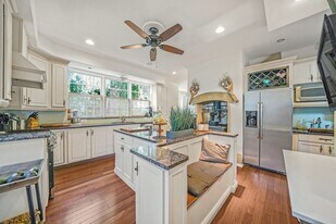 345 E Chestnut St in Coatesville, PA - Building Photo