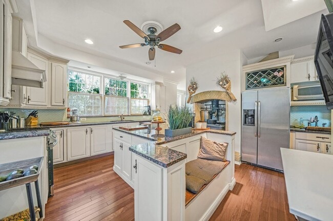 property at 345 E Chestnut St