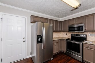 2805 Churn Ct in Monroe, NC - Foto de edificio - Building Photo