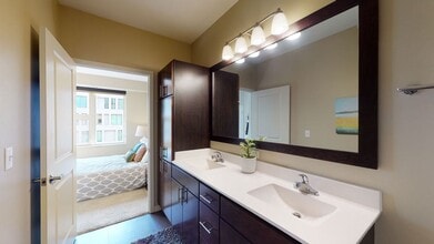222 Hennepin in Minneapolis, MN - Building Photo - Interior Photo