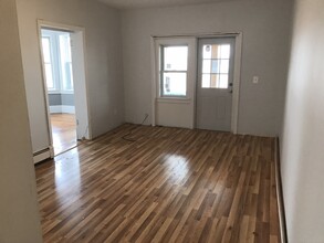 5 Park View Terrace in Holyoke, MA - Building Photo - Building Photo