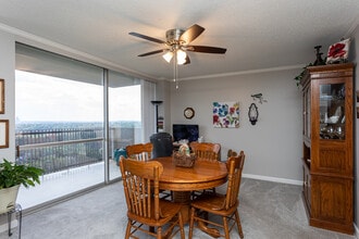 The Lakewood House Apartments in North Little Rock, AR - Building Photo - Interior Photo
