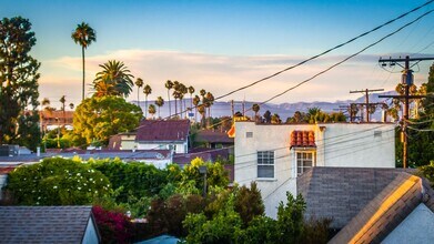 5020 Pickford St in Los Angeles, CA - Building Photo - Building Photo
