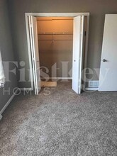 303 Ann St in South Elgin, IL - Building Photo - Building Photo