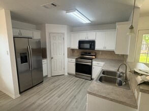 1121 Dixon Cir in Copperas Cove, TX - Building Photo - Building Photo