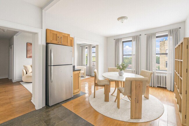 277 Harrison Ave in Jersey City, NJ - Building Photo - Building Photo