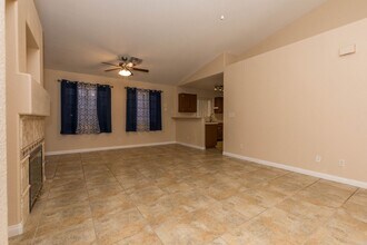 6804 Painted Canyon Ct in Las Vegas, NV - Building Photo - Building Photo