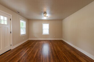1523 S Grant Ave in Springfield, MO - Building Photo - Building Photo