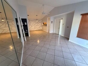 2451 SW 86th Ave in Miramar, FL - Building Photo - Building Photo