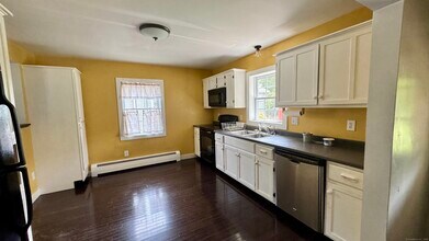 4 River St in Griswold, CT - Building Photo - Building Photo