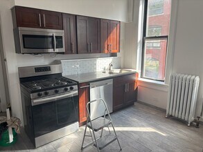 1401 N Wells St, Unit 3 in Chicago, IL - Building Photo - Building Photo
