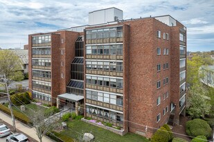 40 Greenleaf St in Quincy, MA - Building Photo