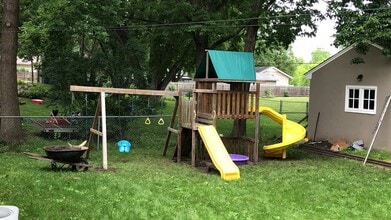 1544 3rd Ave in Newport, MN - Building Photo - Building Photo