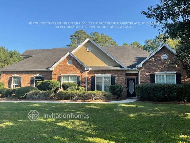 property at 220 Hedgewood Dr