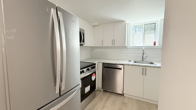 103 King Edward Ave in London, ON - Building Photo - Building Photo