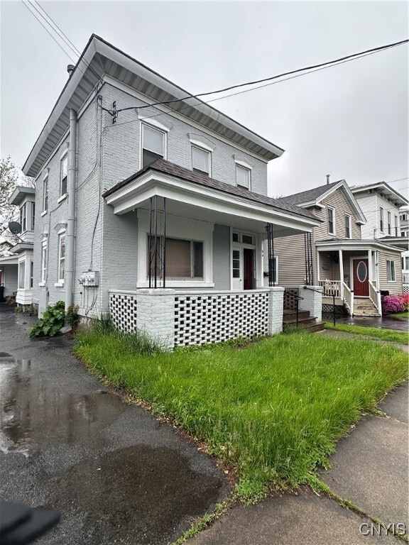 64 E 5th St