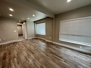 2275 S 600 E in Salt Lake City, UT - Building Photo - Building Photo