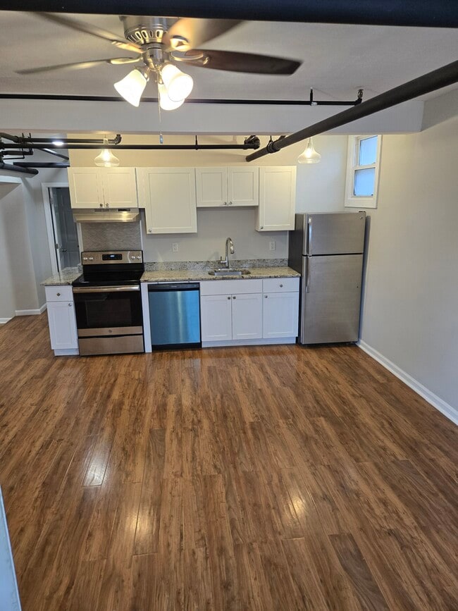 1186 Commonwealth Ave, Unit 1