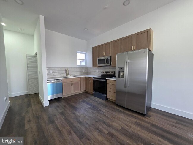 1520 S 22nd St, Unit 2 in Philadelphia, PA - Foto de edificio - Building Photo