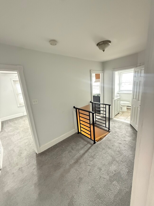 5734 Walker St, Unit 2nd Flr