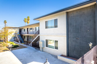 2209 Sunrise Ave in Las Vegas, NV - Building Photo - Building Photo