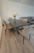 4293 NW 83rd Path in Doral, FL - Building Photo - Building Photo