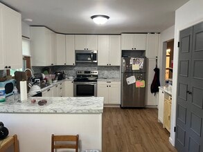 3106 Todd Dr in Madison, WI - Building Photo - Building Photo