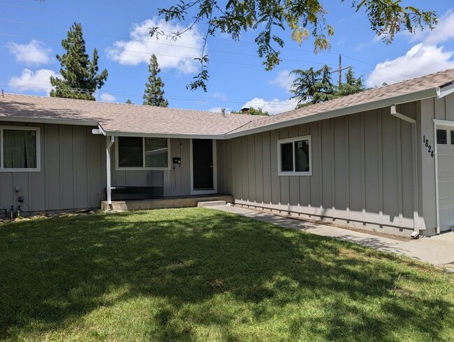 property at 1824 Raintree Pl