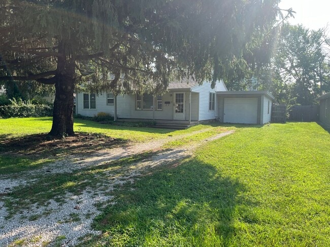 2012 S Hampton Ave in Springfield, MO - Building Photo - Building Photo