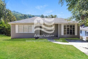 8605 9th Ct S in Birmingham, AL - Building Photo